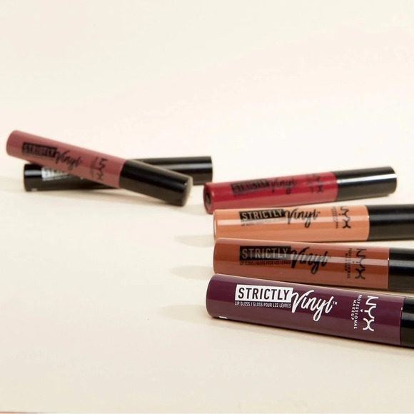 NYX Professional Makeup Vegan Cruelty-Free Strictly Vinyl Lip Gloss in Rebel - Picture 3 of 6